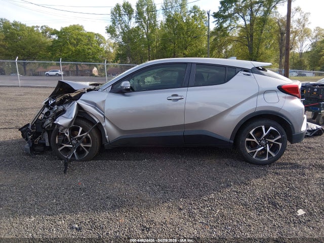 44824408 :رقم المزاد ، JTNKHMBX2J1006666 vin ، 2018 Toyota C-hr Xle مزاد بيع