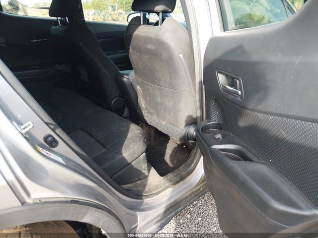 44824408 :رقم المزاد ، JTNKHMBX2J1006666 vin ، 2018 Toyota C-hr Xle مزاد بيع