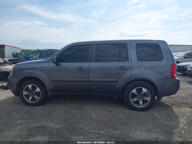 Продажа на аукционе авто 2015 Honda Pilot Se, vin: 5FNYF3H35FB020188, номер лота: 44824416