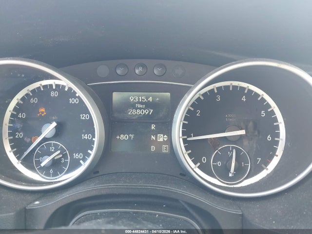 Aukcja sprzedaży 2012 Mercedes-benz R 350 4matic, vin: 4JGCB5HE2CA138105, numer aukcji: 44824431