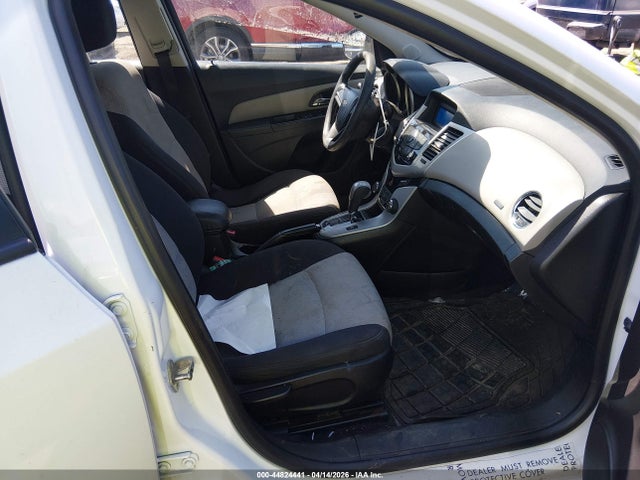1G1PC5SG5G7151083 Chevrolet Cruze Limited Ls Auto