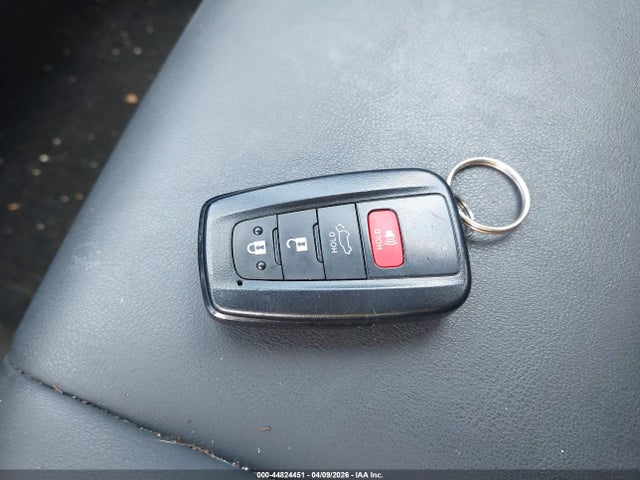 44824451 :رقم المزاد ، 2T3E6RFV4MW027473 vin ، 2021 Toyota Rav4 Hybrid Xse مزاد بيع