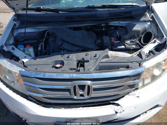 44824452 :رقم المزاد ، 5FNRL5H67CB075983 vin ، 2012 Honda Odyssey Ex-l مزاد بيع
