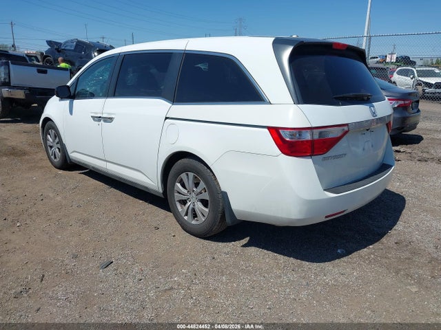 44824452 :رقم المزاد ، 5FNRL5H67CB075983 vin ، 2012 Honda Odyssey Ex-l مزاد بيع