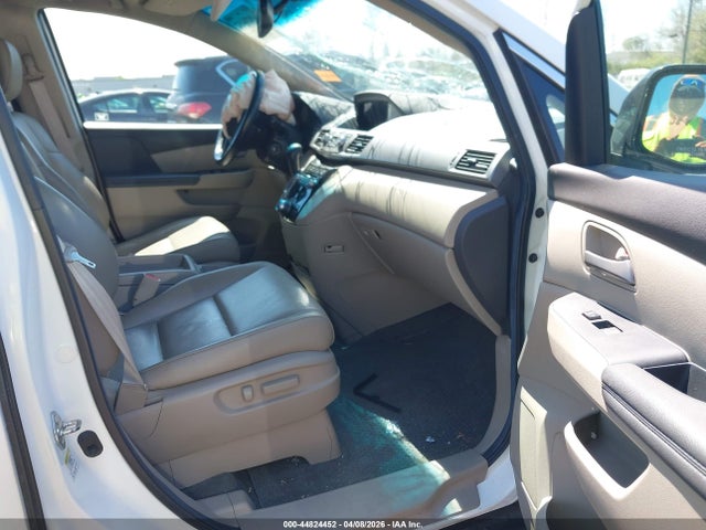 44824452 :رقم المزاد ، 5FNRL5H67CB075983 vin ، 2012 Honda Odyssey Ex-l مزاد بيع