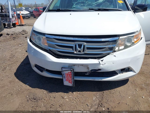 44824452 :رقم المزاد ، 5FNRL5H67CB075983 vin ، 2012 Honda Odyssey Ex-l مزاد بيع