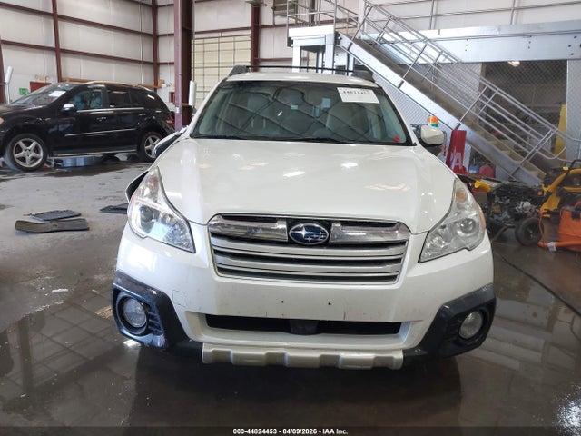 Продажа на аукционе авто 2014 Subaru Outback 2.5i Limited, vin: 4S4BRBKC9E3291679, номер лота: 44824453