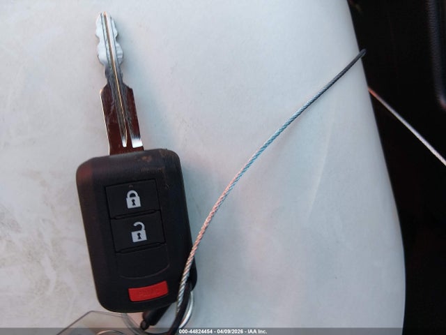 2026 MITSUBISHI OUTLANDER SPORT JA4ARUAU6TU008002 Photo 10