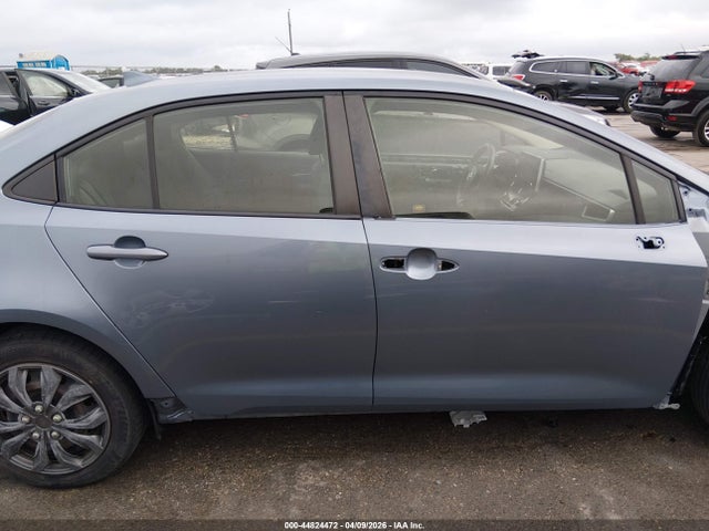 2020 Toyota Corolla Le მანქანა იყიდება აუქციონზე, vin: JTDEPRAE3LJ031872, აუქციონის ნომერი: 44824472