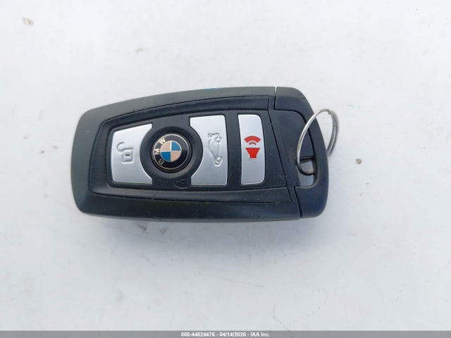 WBA5A5C51GD528086 BMW 528I