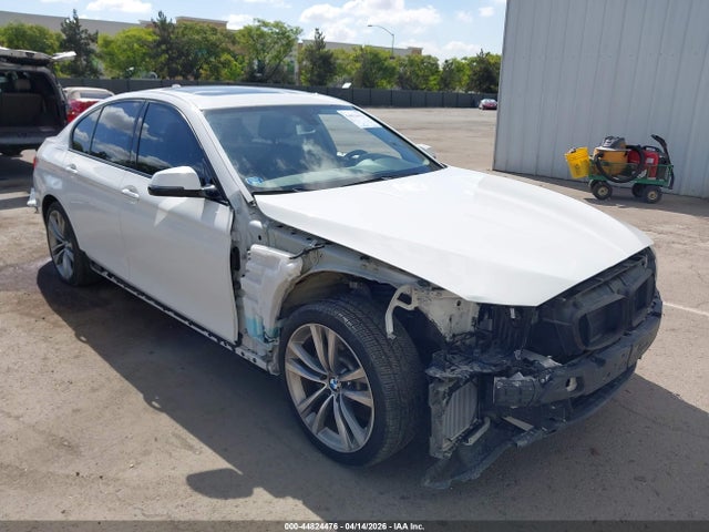 WBA5A5C51GD528086 BMW 528I