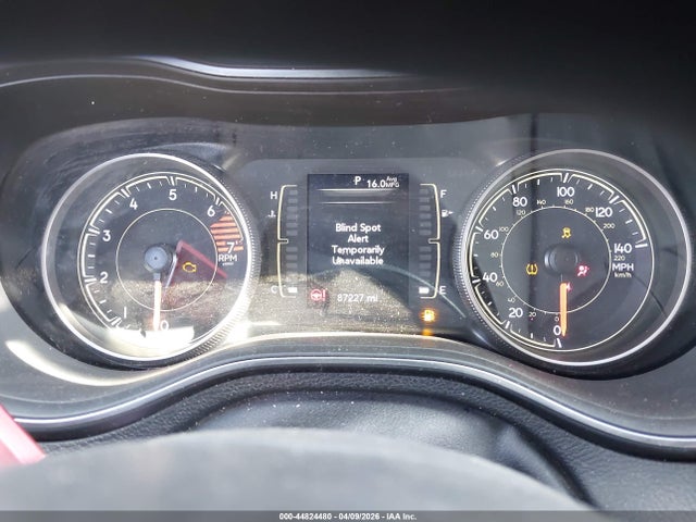 2020 Jeep Cherokee Latitude Plus Fwd მანქანა იყიდება აუქციონზე, vin: 1C4PJLLB1LD606642, აუქციონის ნომერი: 44824480