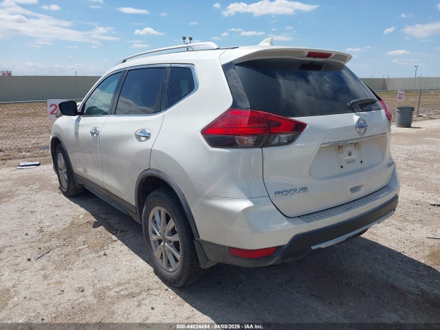 Продажа на аукционе авто 2017 Nissan Rogue Sv, vin: KNMAT2MV2HP592176, номер лота: 44824494