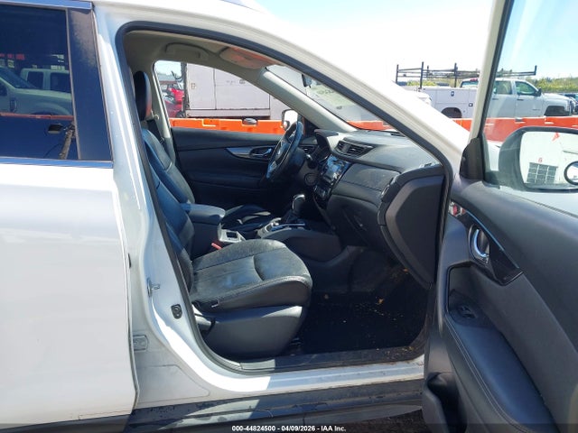 44824500 :رقم المزاد ، KNMAT2MVXHP609869 vin ، 2017 Nissan Rogue Sv مزاد بيع