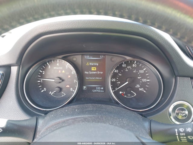 44824500 :رقم المزاد ، KNMAT2MVXHP609869 vin ، 2017 Nissan Rogue Sv مزاد بيع