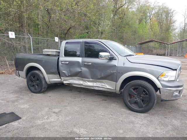 44824508 :رقم المزاد ، 1D7RV1GT7AS255917 vin ، 2010 Dodge Ram 1500 Laramie مزاد بيع