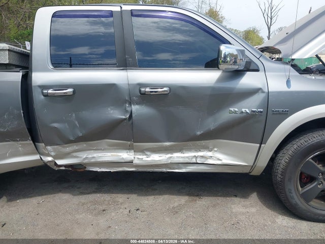 44824508 :رقم المزاد ، 1D7RV1GT7AS255917 vin ، 2010 Dodge Ram 1500 Laramie مزاد بيع