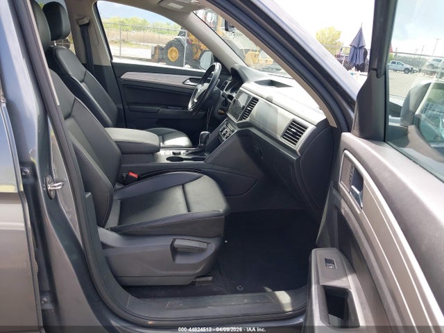 Продаж на аукціоні авто 2018 Volkswagen Atlas 3.6l V6 Se, vin: 1V2KR2CA0JC574496, номер лоту: 44824512