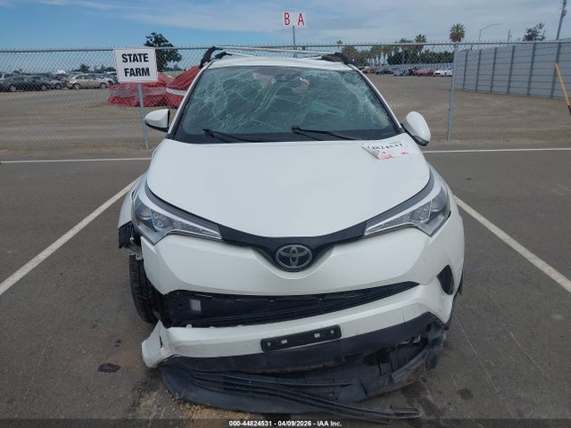 JTNKHMBX4K1025298 Toyota C-HR XLE