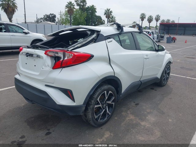 JTNKHMBX4K1025298 Toyota C-HR XLE