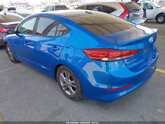KMHD84LF1HU404801 Hyundai ELANTRA SE