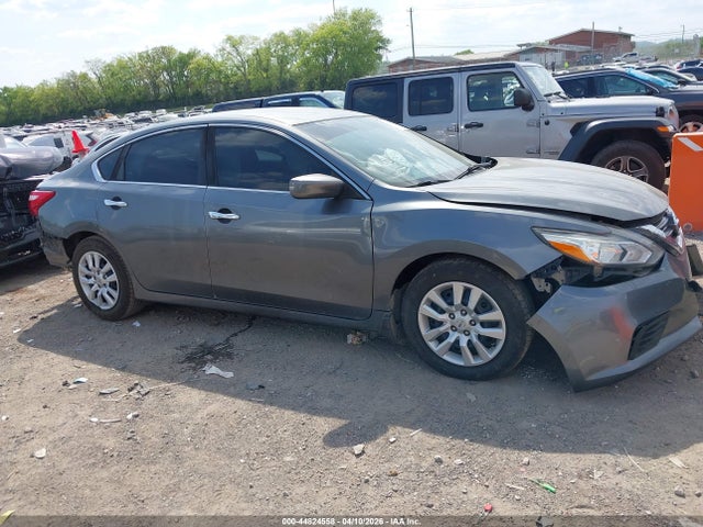 Продажа на аукционе авто 2016 Nissan Altima 2.5 S, vin: 1N4AL3AP4GC203173, номер лота: 44824558