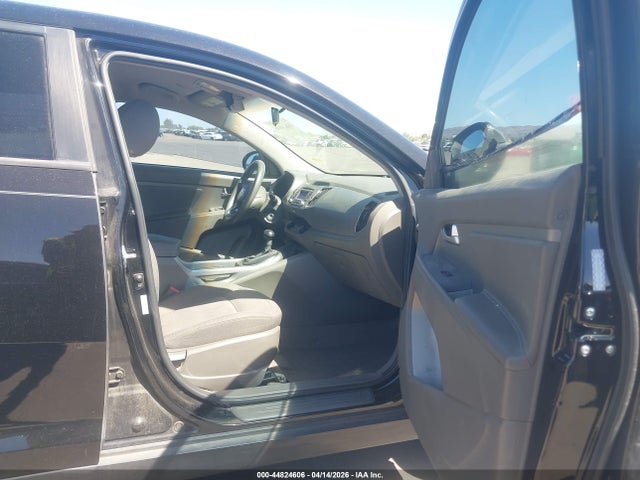 Продажа на аукционе авто 2012 Kia Sportage Lx, vin: KNDPB3A24C7300419, номер лота: 44824606