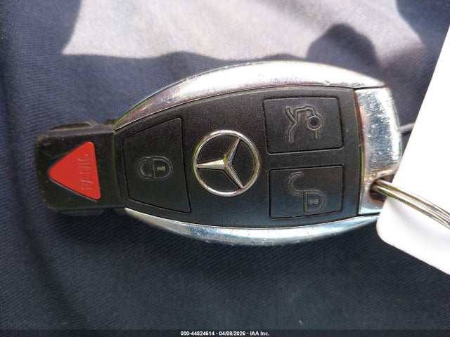 Продаж на аукціоні авто 2016 Mercedes-benz C 300 4matic, vin: 55SWF4KB3GU128371, номер лоту: 44824614