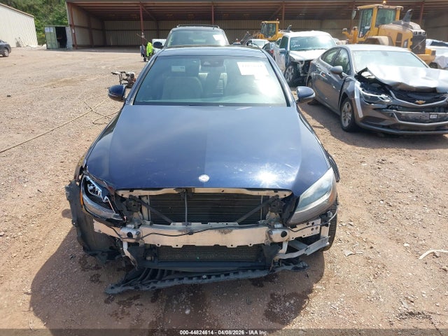 Продаж на аукціоні авто 2016 Mercedes-benz C 300 4matic, vin: 55SWF4KB3GU128371, номер лоту: 44824614