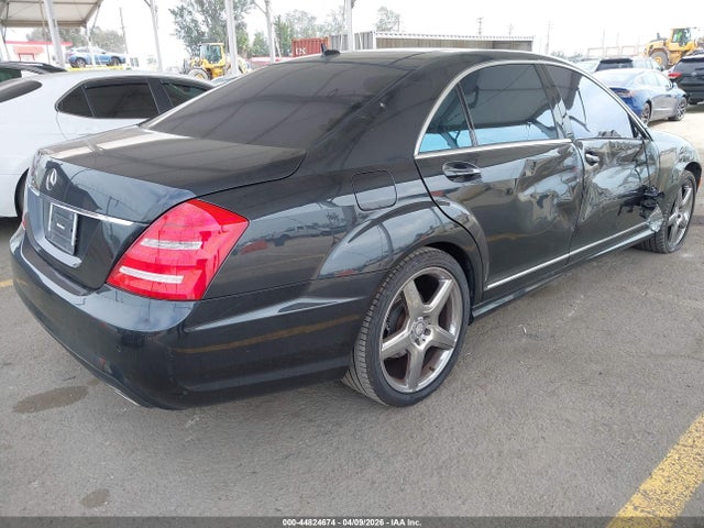 44824674 :رقم المزاد ، WDDNG7DB5DA495954 vin ، 2013 Mercedes-benz S 550 مزاد بيع