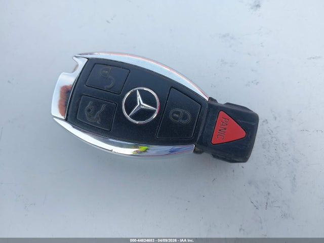 2013 MERCEDES-BENZ C 250 WDDGF4HB3DR266727 Photo 10