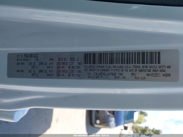 44824688 :رقم المزاد ، 1C4HJXEN0LW247842 vin ، 2020 Jeep Wrangler Unlimited Sahara 4x4 مزاد بيع