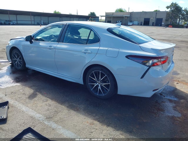 Aukcja sprzedaży 2022 Toyota Camry Se, vin: 4T1G11AK1NU068305, numer aukcji: 44824690