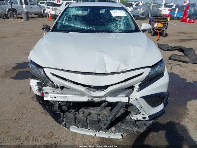 Aukcja sprzedaży 2022 Toyota Camry Se, vin: 4T1G11AK1NU068305, numer aukcji: 44824690