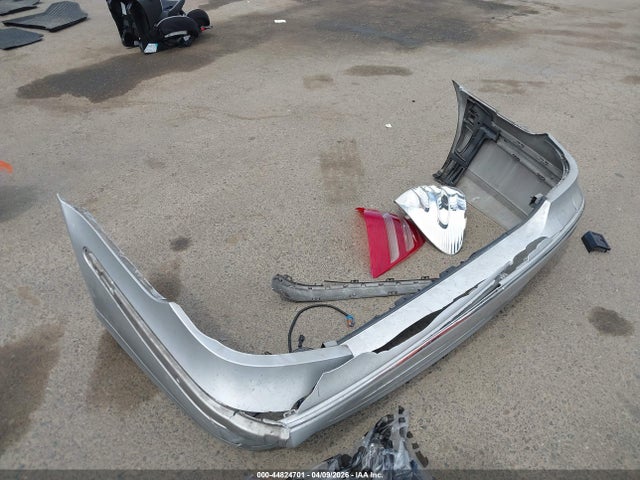 44824701 :رقم المزاد ، WDBUF26J35A763562 vin ، 2005 Mercedes-benz E 320 Cdi مزاد بيع
