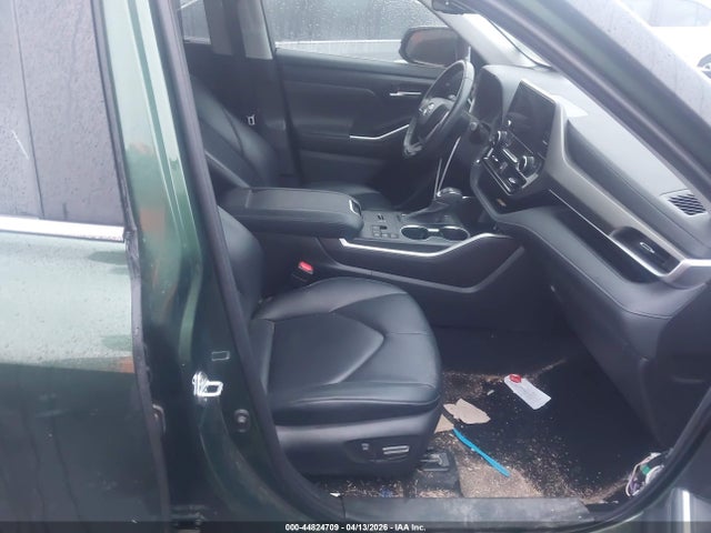 Aukcja sprzedaży 2023 Toyota Highlander Xle, vin: 5TDKDRAH2PS501713, numer aukcji: 44824709