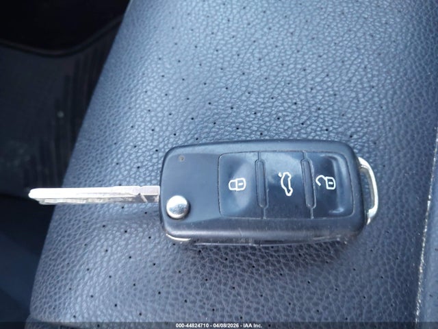 2014 Volkswagen Jetta Sportwagen 2.0l Tdi მანქანა იყიდება აუქციონზე, vin: 3VWPL7AJ9EM618845, აუქციონის ნომერი: 44824710