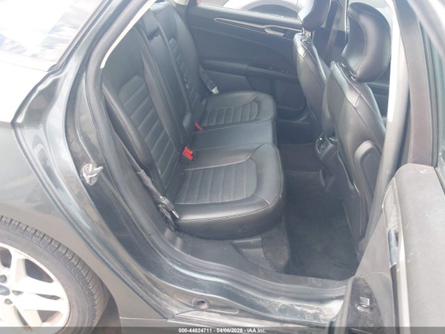 3FA6P0HD6GR186785 Ford FUSION SE