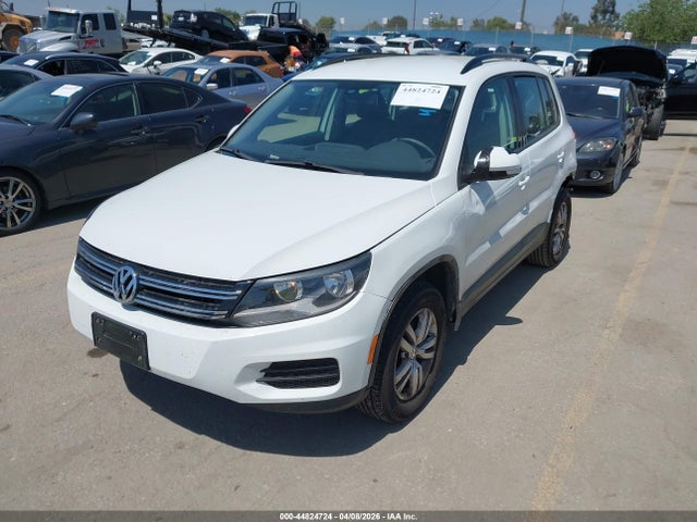 2017 VOLKSWAGEN TIGUAN WVGAV7AX4HK020905 Photo 1