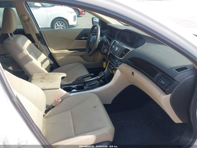 1HGCR2F33HA149316 Honda ACCORD LX