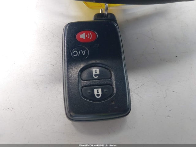 JTDKN3DP7E3049740 Toyota PRIUS PLUG-IN