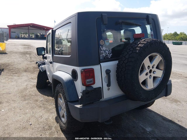 44824750 :رقم المزاد ، 1J4AA2D12AL201103 vin ، 2010 Jeep Wrangler Sport مزاد بيع