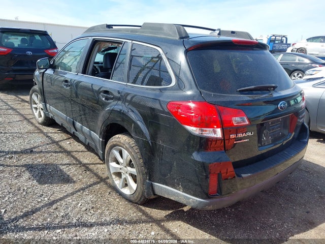 Продаж на аукціоні авто 2014 Subaru Outback 2.5i Limited, vin: 4S4BRBMCXE3245646, номер лоту: 44824776