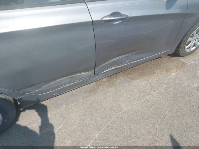 Продаж на аукціоні авто 2014 Hyundai Accent Gls, vin: KMHCT4AE2EU672868, номер лоту: 44824780