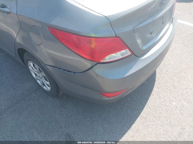 Продаж на аукціоні авто 2014 Hyundai Accent Gls, vin: KMHCT4AE2EU672868, номер лоту: 44824780