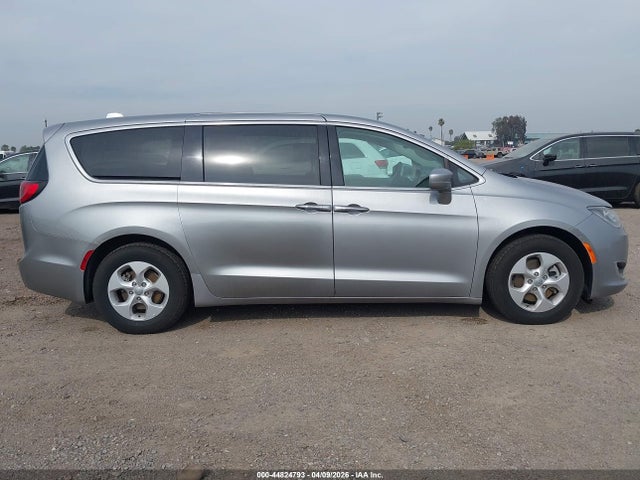 Aukcja sprzedaży 2018 Chrysler Pacifica Hybrid Touring Plus, vin: 2C4RC1H73JR332964, numer aukcji: 44824793