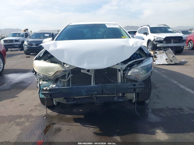 5YFBURHE0FP180869 Toyota Corolla S Plus