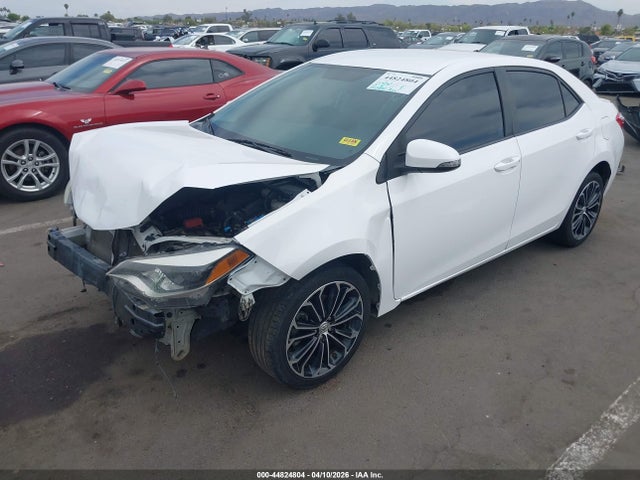 5YFBURHE0FP180869 Toyota Corolla S Plus