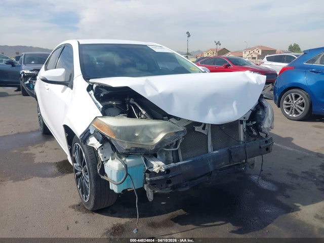 5YFBURHE0FP180869 Toyota Corolla S Plus
