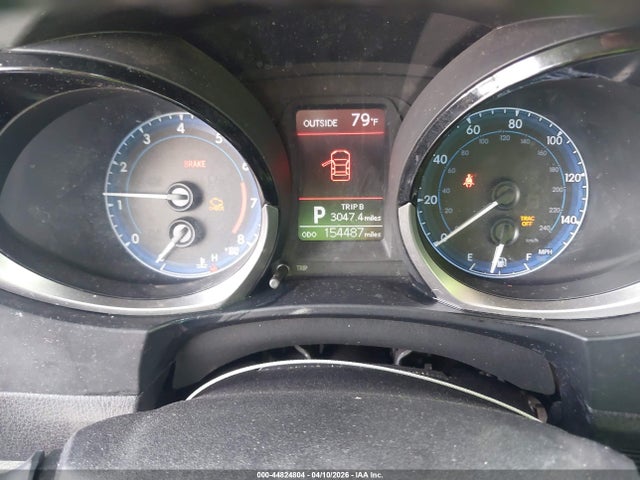 5YFBURHE0FP180869 Toyota Corolla S Plus
